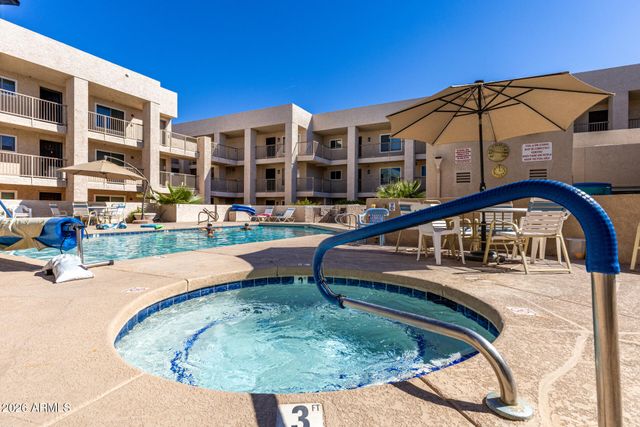 7474 E EARLL Drive 112, Scottsdale, AZ 85251