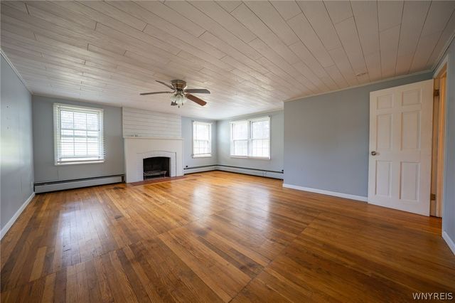 260 South Forest Road, Amherst, NY 14221
