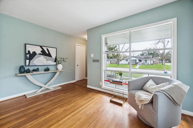 5234 Libbey Lane, Houston, TX 77092