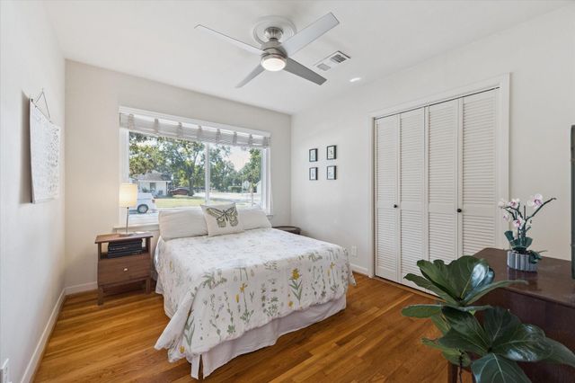 5234 Libbey Lane, Houston, TX 77092