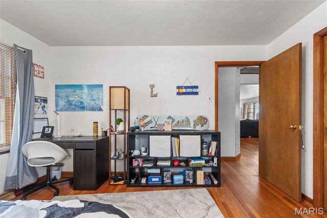 960 Chesterfield Parkway E, Chesterfield, MO 63017