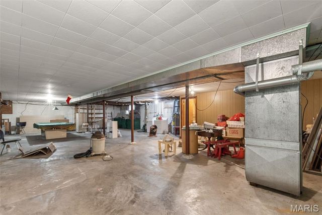 960 Chesterfield Parkway E, Chesterfield, MO 63017