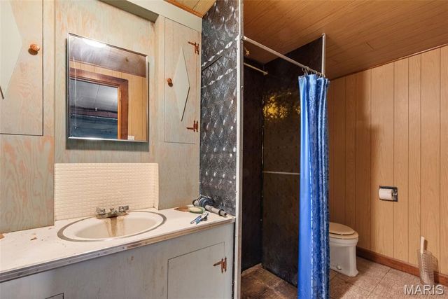 960 Chesterfield Parkway E, Chesterfield, MO 63017