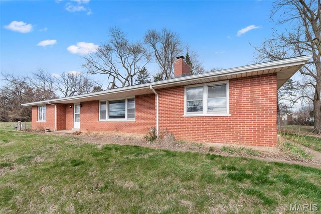 960 Chesterfield Parkway E, Chesterfield, MO 63017