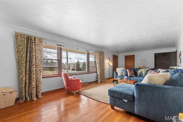 960 Chesterfield Parkway E, Chesterfield, MO 63017