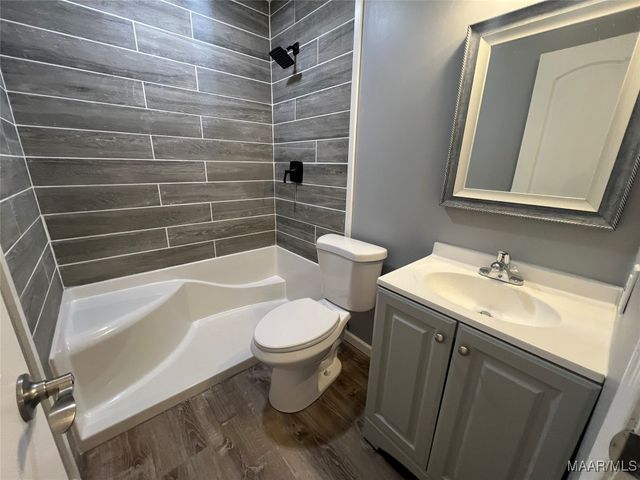 6382 Pinebrook Drive, Montgomery, AL 36117