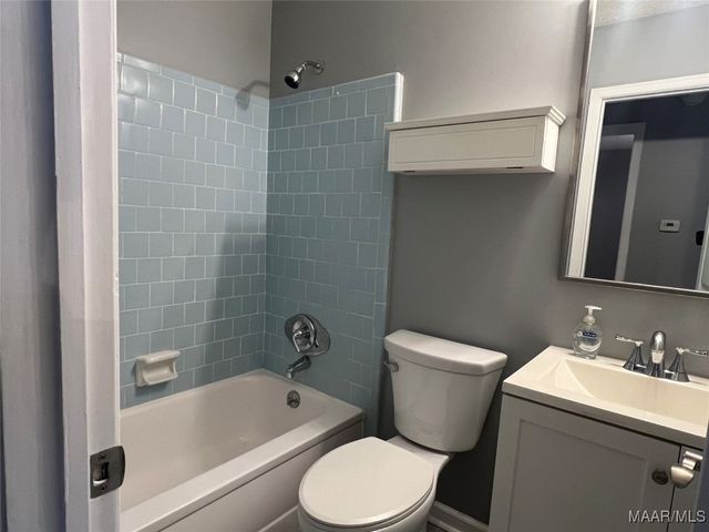 6382 Pinebrook Drive, Montgomery, AL 36117