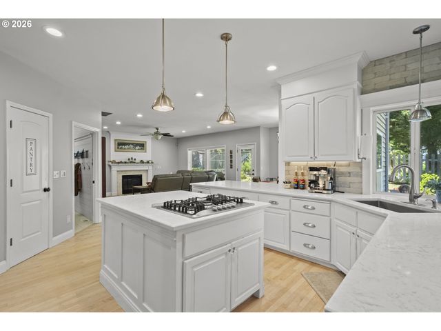 2516 Ne 161ST St, Ridgefield, WA 98642