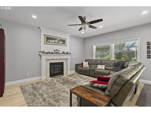 2516 Ne 161ST St, Ridgefield, WA 98642