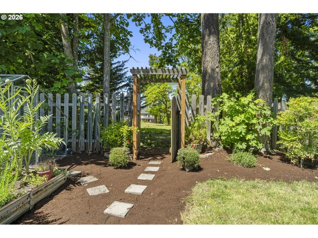 2516 Ne 161ST St, Ridgefield, WA 98642