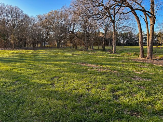 000 CR 2245, Ivanhoe, TX 75447