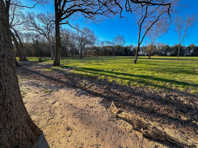 000 CR 2245, Ivanhoe, TX 75447