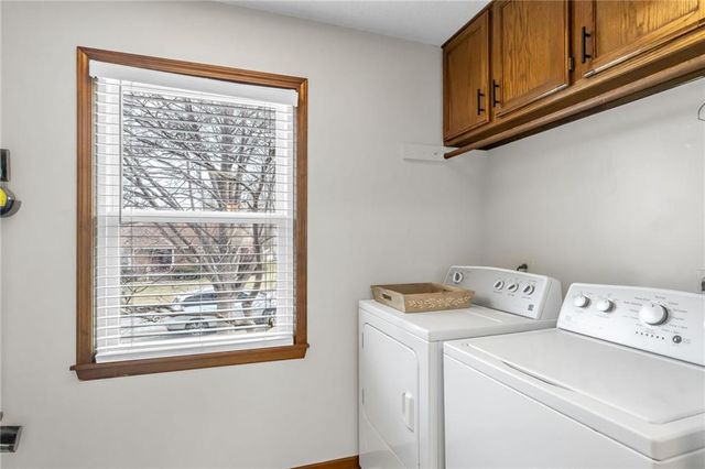 121 SW 26th Street Court, Blue Springs, MO 64015