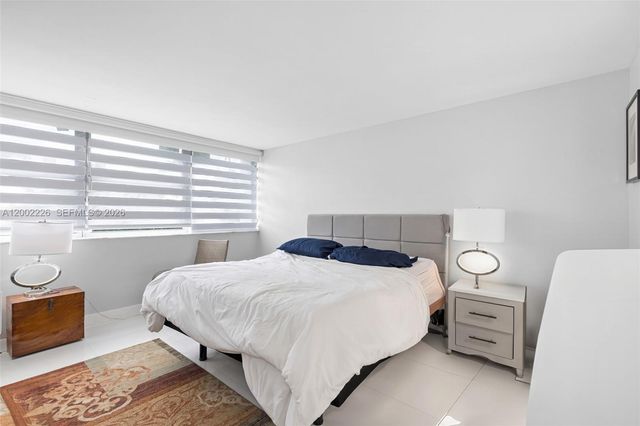 16546 NE 26th Ave 3J, North Miami Beach, FL 33160