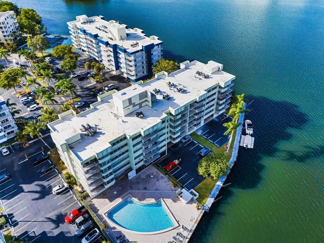 16546 NE 26th Ave 3J, North Miami Beach, FL 33160