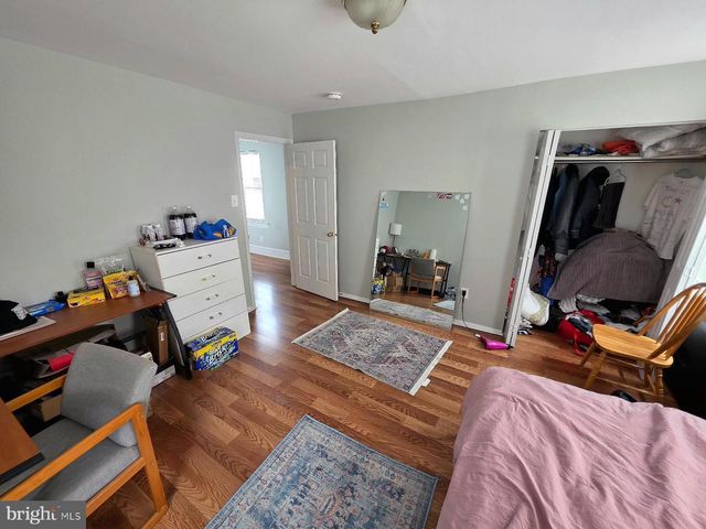 213 LAUREL ST, Beverly, NJ 08010