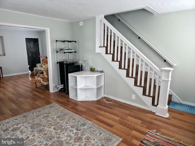 213 LAUREL ST, Beverly, NJ 08010