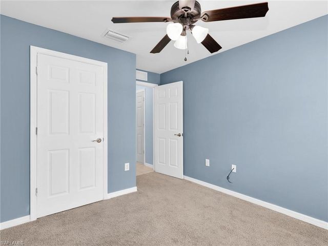 731 Hadley PL W, Naples, FL 34104