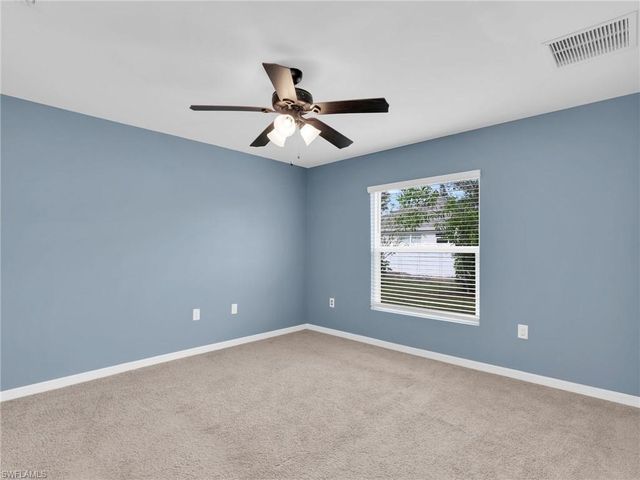 731 Hadley PL W, Naples, FL 34104