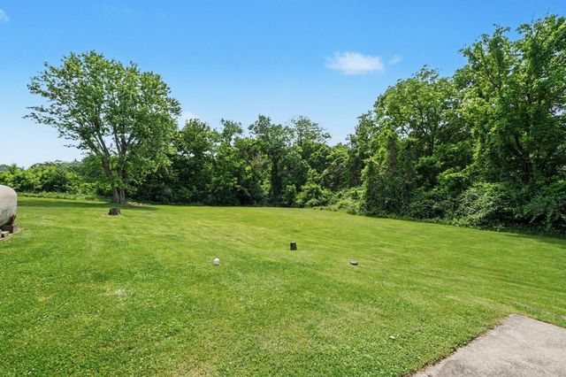 1026 Edwards Road, Elsmere, KY 41018