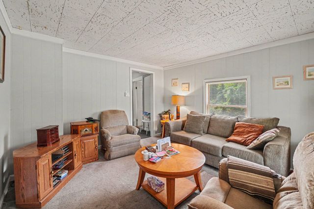 1026 Edwards Road, Elsmere, KY 41018