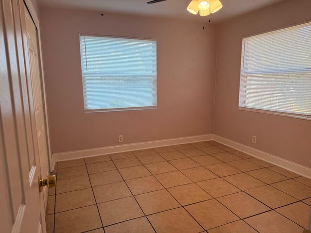 1327 43RD STREET S, St Petersburg, FL 33711