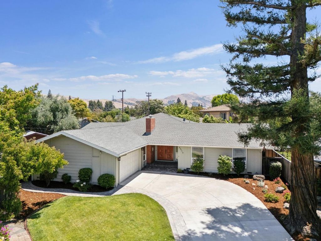 40774 AMBAR Place, Fremont, CA 94539