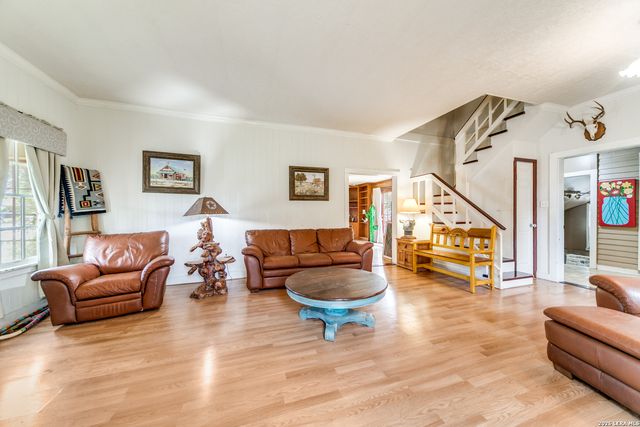 1201 Sisterdale, Boerne, TX 78006
