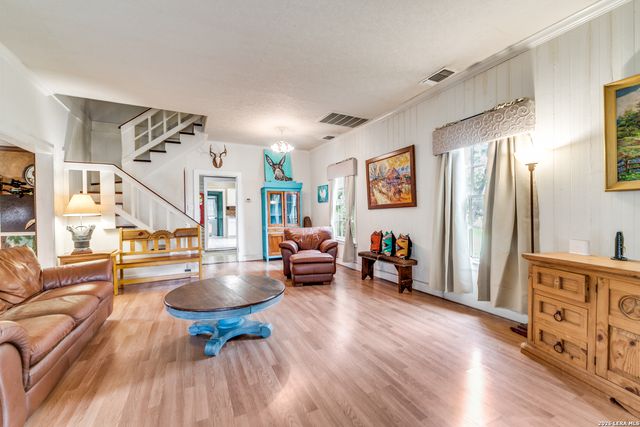 1201 Sisterdale, Boerne, TX 78006
