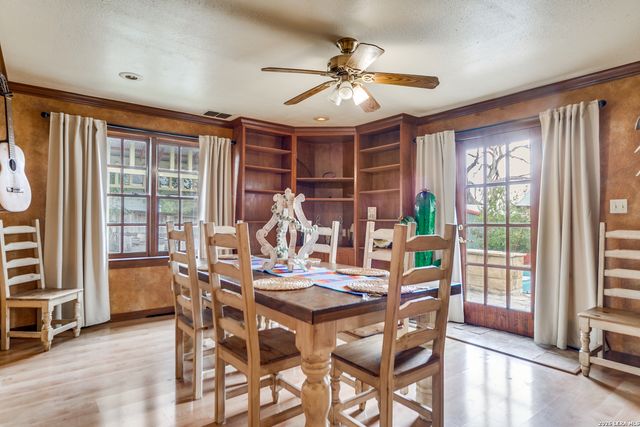 1201 Sisterdale, Boerne, TX 78006