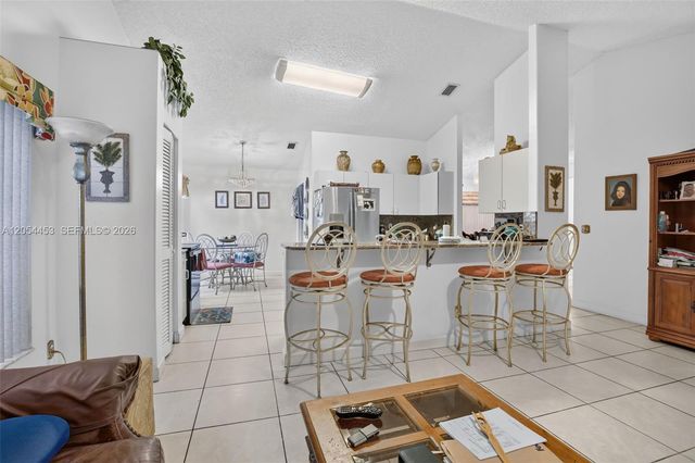 709 NW 177th Ave, Pembroke Pines, FL 33029