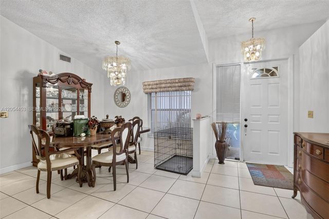 709 NW 177th Ave, Pembroke Pines, FL 33029