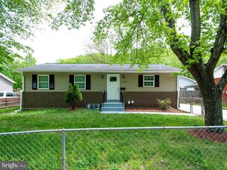 6712 GREENVALE PKWY, Hyattsville, MD 20784