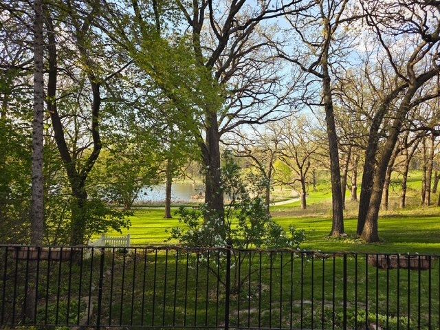 58 E Terra Cotta Avenue, Crystal Lake, IL 60014