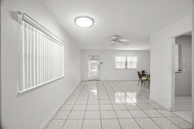 87 Brittany B Avenue B, Delray Beach, FL 33446