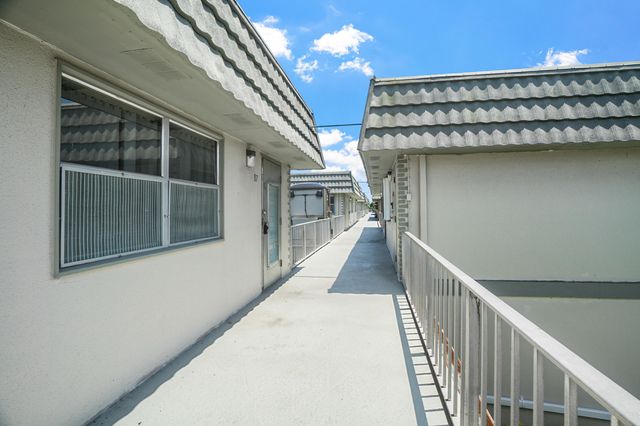 87 Brittany B Avenue B, Delray Beach, FL 33446