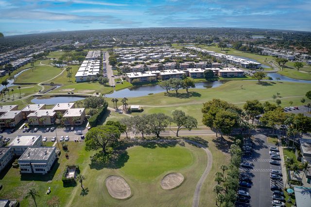 87 Brittany B Avenue B, Delray Beach, FL 33446