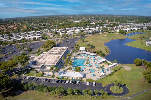 87 Brittany B Avenue B, Delray Beach, FL 33446