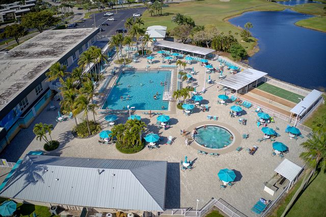 87 Brittany B Avenue B, Delray Beach, FL 33446