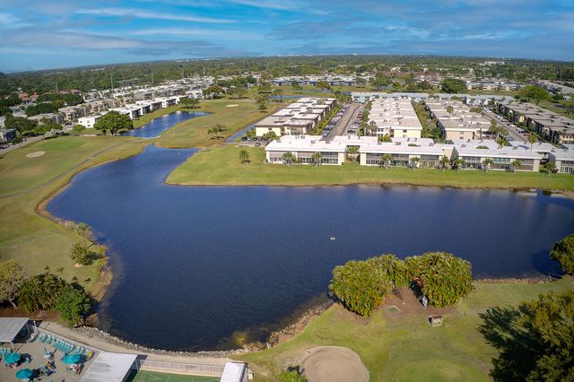 87 Brittany B Avenue B, Delray Beach, FL 33446