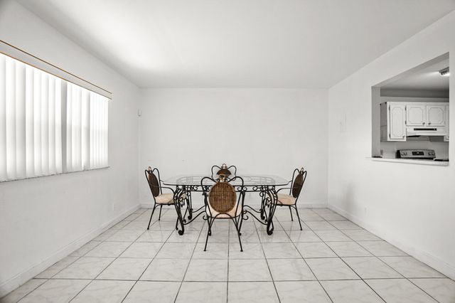 87 Brittany B Avenue B, Delray Beach, FL 33446