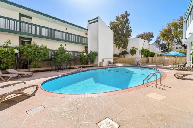 4060 Huerfano Avenue 106, San Diego, CA 92117