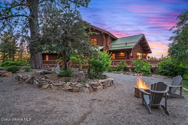 3018 S Signal Point RD, Post Falls, ID 83854