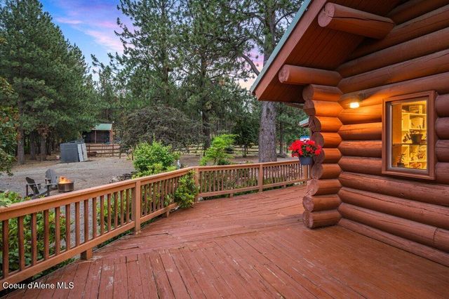 3018 S Signal Point RD, Post Falls, ID 83854