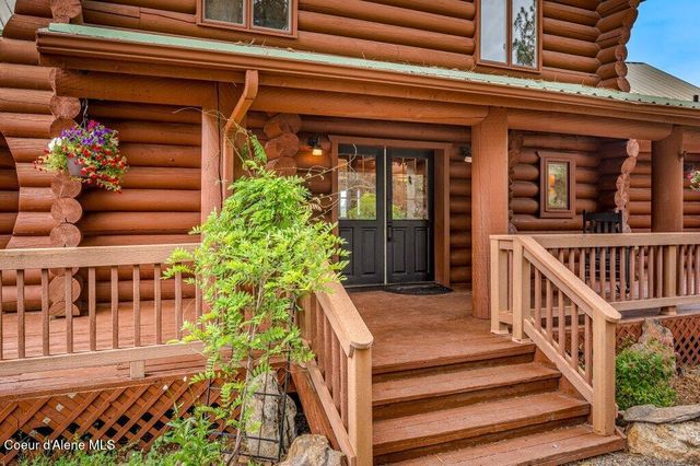 3018 S Signal Point RD, Post Falls, ID 83854