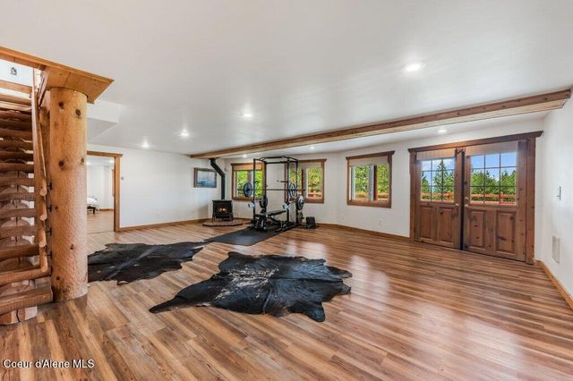 3018 S Signal Point RD, Post Falls, ID 83854