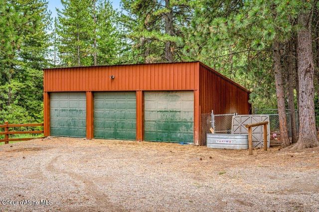 3018 S Signal Point RD, Post Falls, ID 83854