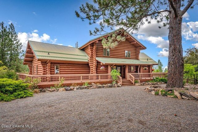 3018 S Signal Point RD, Post Falls, ID 83854