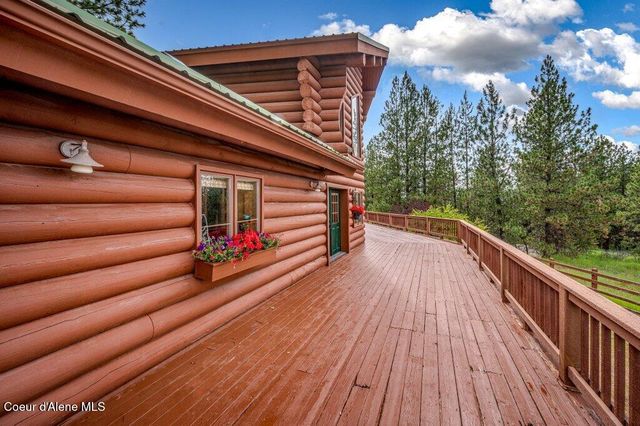 3018 S Signal Point RD, Post Falls, ID 83854