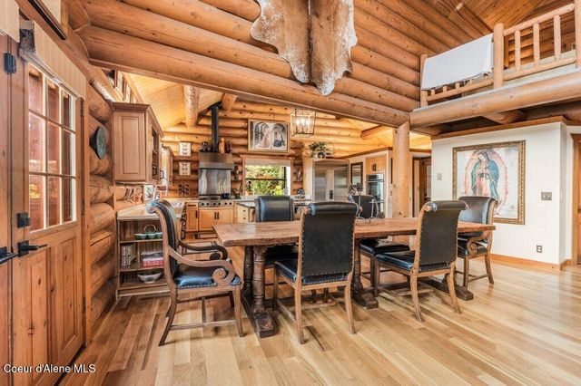 3018 S Signal Point RD, Post Falls, ID 83854